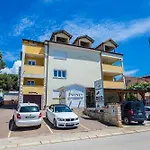 Villa Monsena