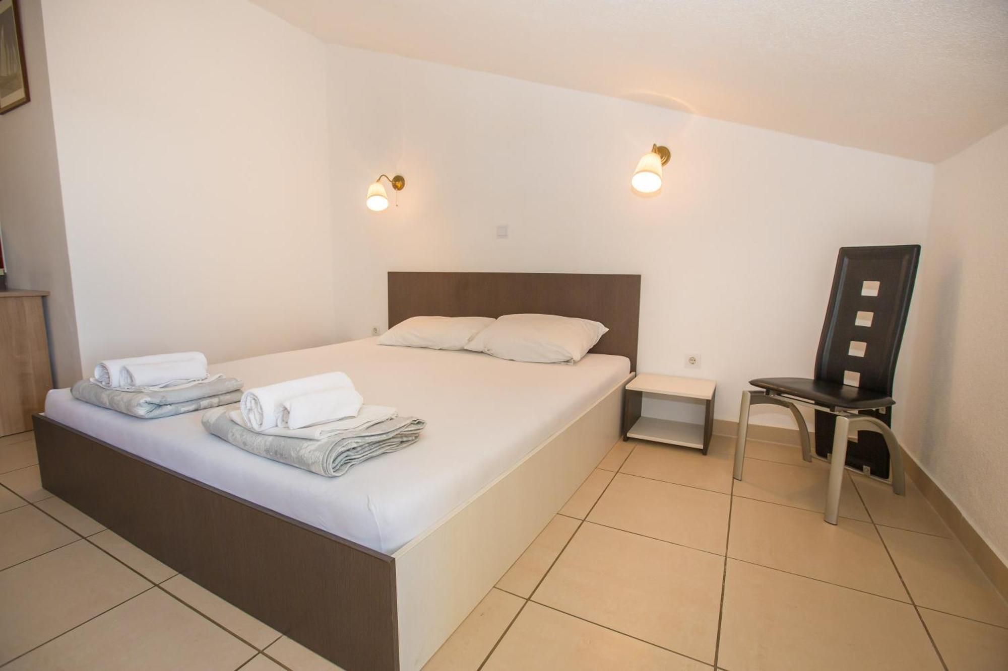 Monsena Gostinjska kuća 4*