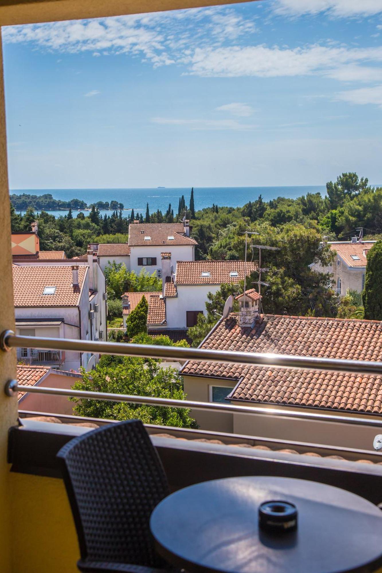 Monsena Gostinjska kuća 4*